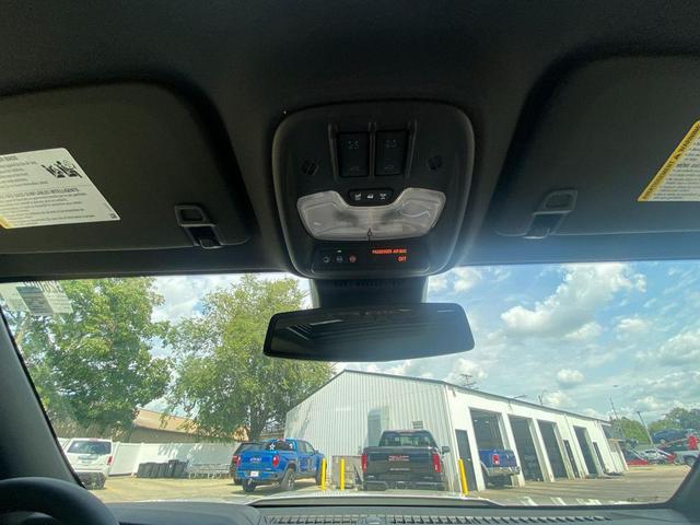 Photo of 2026 G42 GMC Canyon