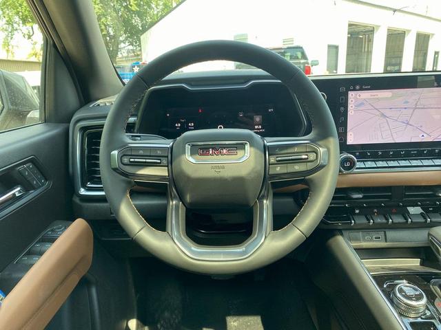 Photo of 2026 G42 GMC Canyon