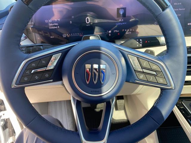 Photo of 2026 iridescent white tricoat Buick Enclave