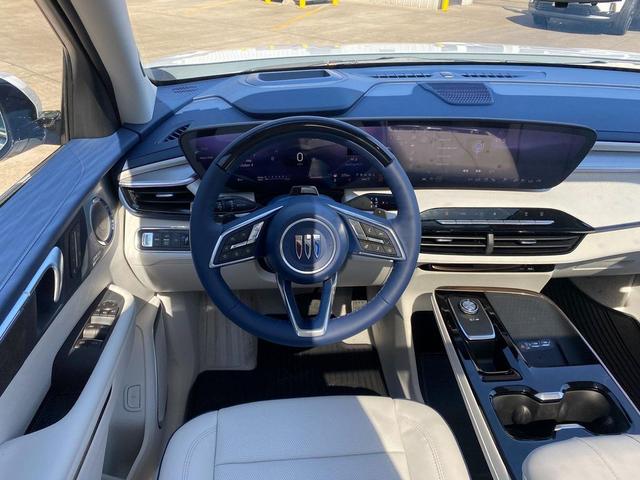 Photo of 2026 iridescent white tricoat Buick Enclave