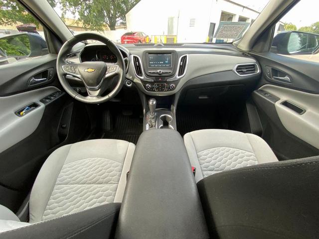 Photo of 2018 Storm Blue Metallic Chevrolet Equinox