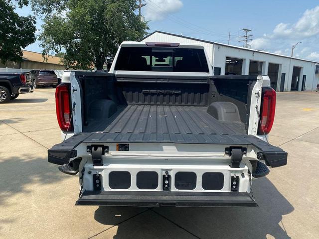 Photo of 2020 Summit White GMC Sierra 2500