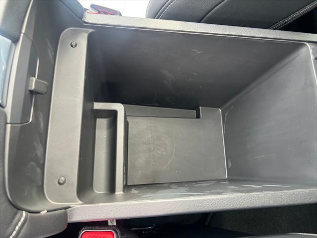 Photo of 2025 Boulder Gray Pearl/Super Black Nissan Murano
