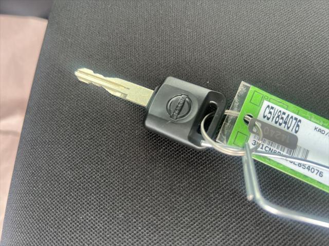 Photo of 2025 Gun Metallic Nissan Versa