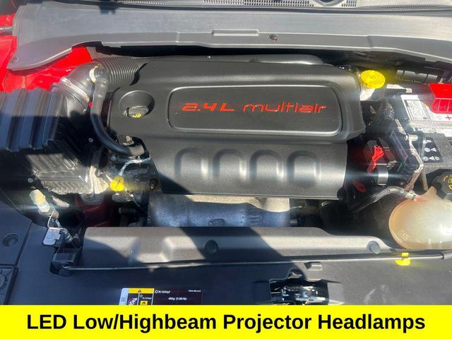 Photo of 2022 Redline Pearlcoat Jeep Compass