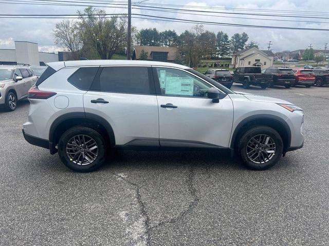 Photo of 2025 Brilliant Silver Metallic Nissan Rogue