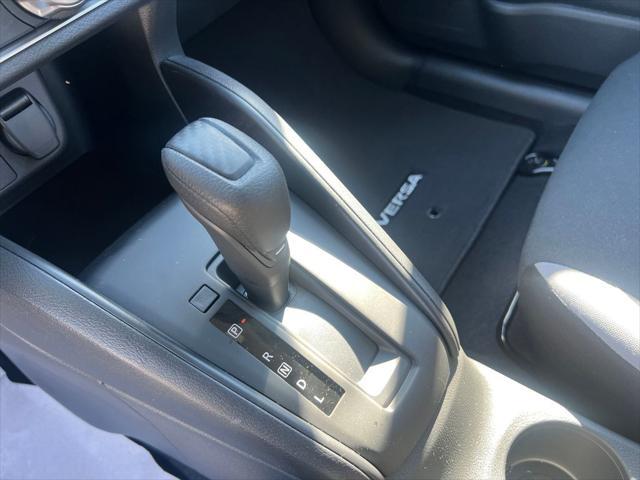 Photo of 2025 Brilliant Silver Metallic Nissan Versa