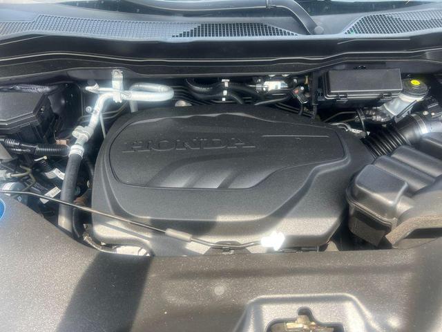 Photo of 2022 Sonic Gray Pearl Honda Ridgeline