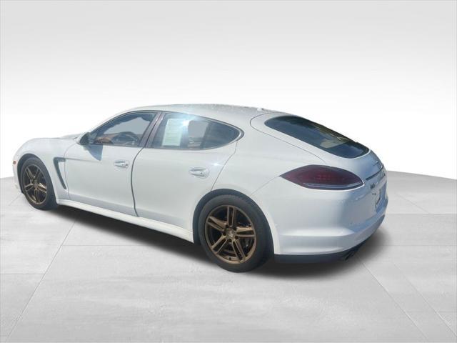 Photo of 2010 Carrara White Porsche Panamera