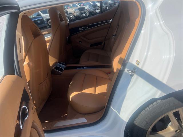 Photo of 2010 Carrara White Porsche Panamera