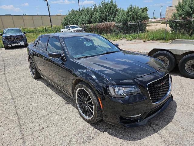 2021 Chrysler 300