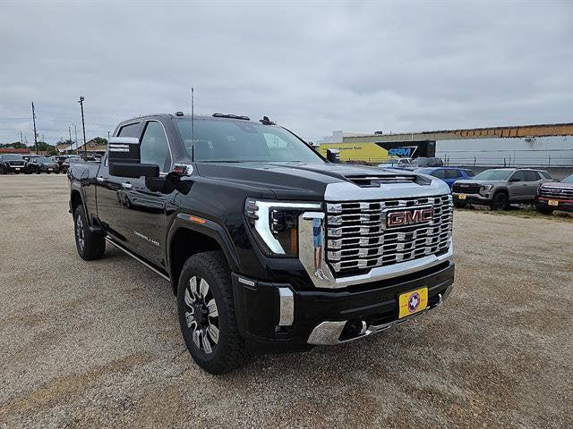 Photo of 2025 Onyx Black GMC Sierra 2500