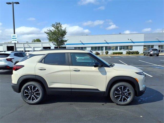Photo of 2026 White Sand Chevrolet Trailblazer
