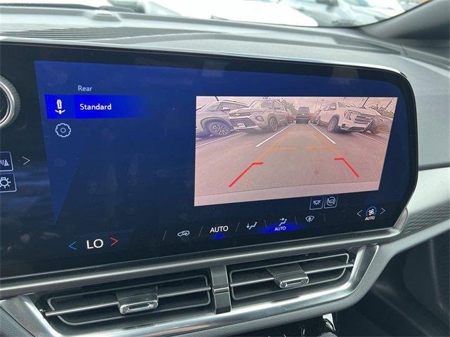 Photo of 2025 Summit White Chevrolet Equinox EV