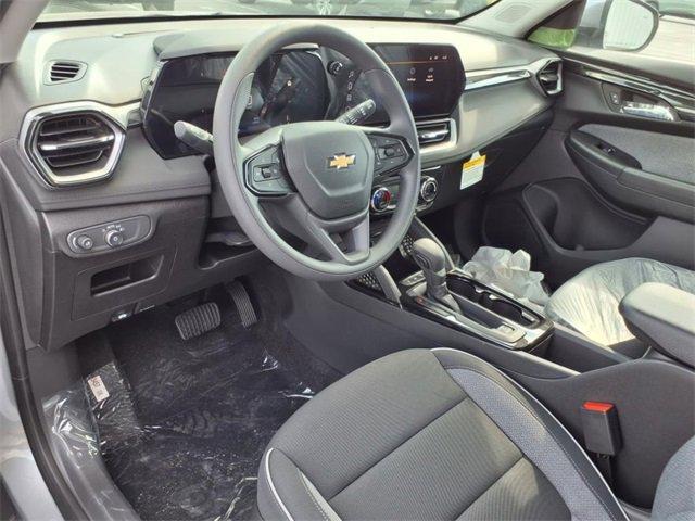 Photo of 2026 Sterling Gray Metallic Chevrolet Trailblazer
