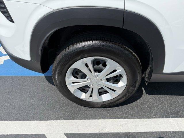 Photo of 2025 Summit White Chevrolet Trax