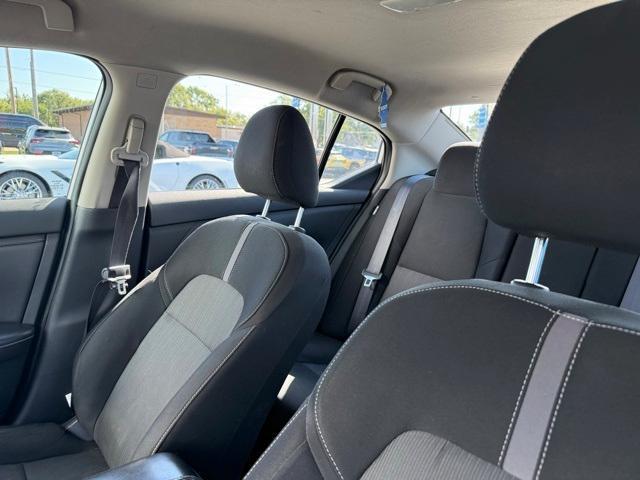 Photo of 2020 Aspen White Nissan Sentra