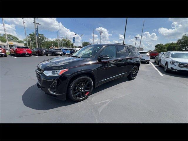 Photo of 2019 Mosaic Black Metallic Chevrolet Traverse