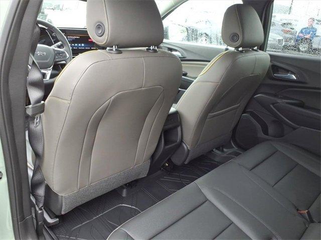 Photo of 2026 Green Chevrolet Trax