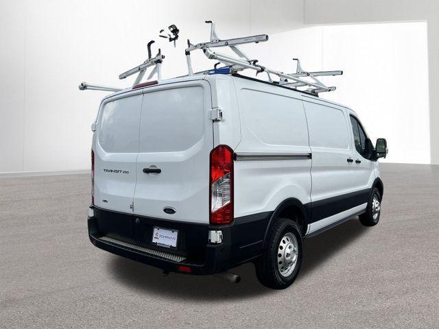 Photo of 2020 Oxford White Ford Transit-250
