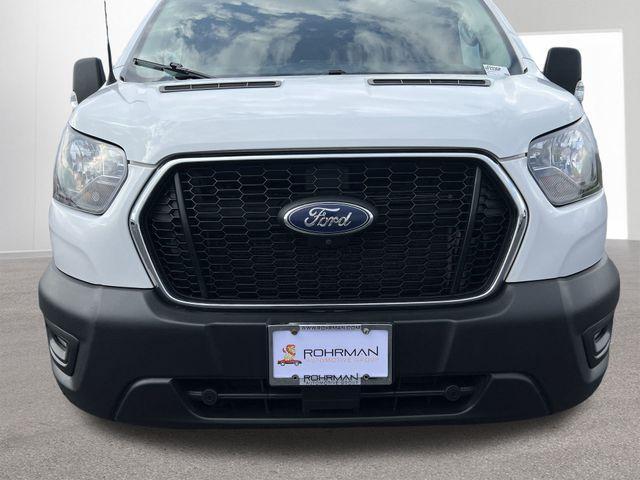 Photo of 2020 Oxford White Ford Transit-250