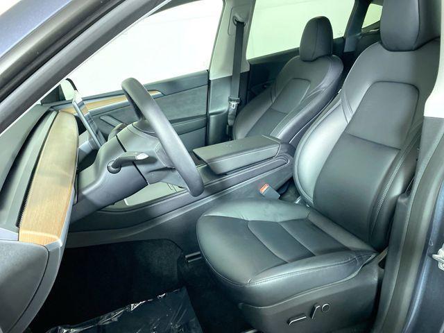 Photo of 2023 Deep Blue Metallic Tesla Model Y