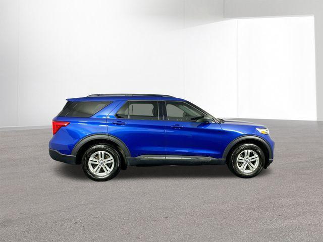 Photo of 2021 Atlas Blue Metallic Ford Explorer