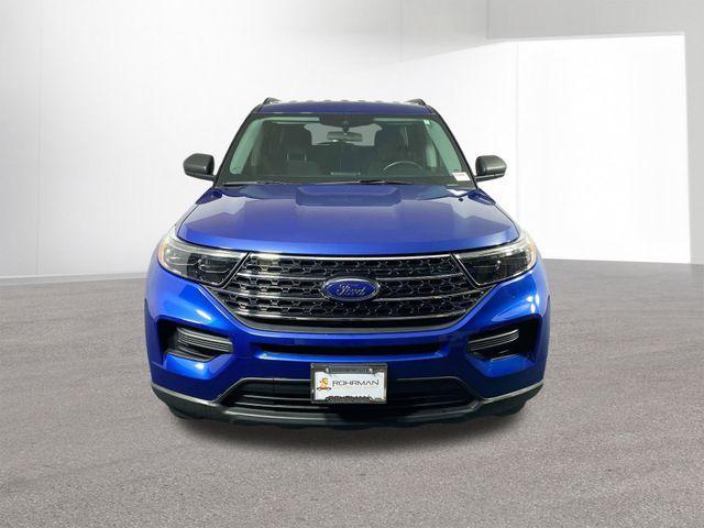 Photo of 2021 Atlas Blue Metallic Ford Explorer