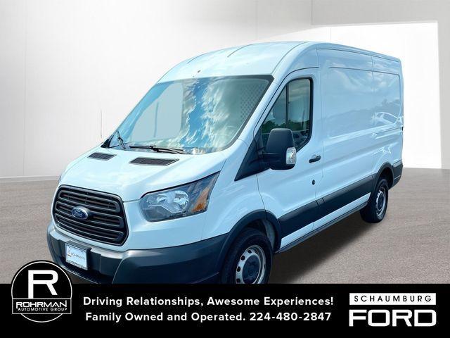 Photo of 2018 Oxford White Ford Transit-250