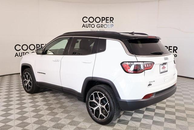 Photo of 2024 Bright White Clearcoat Jeep Compass
