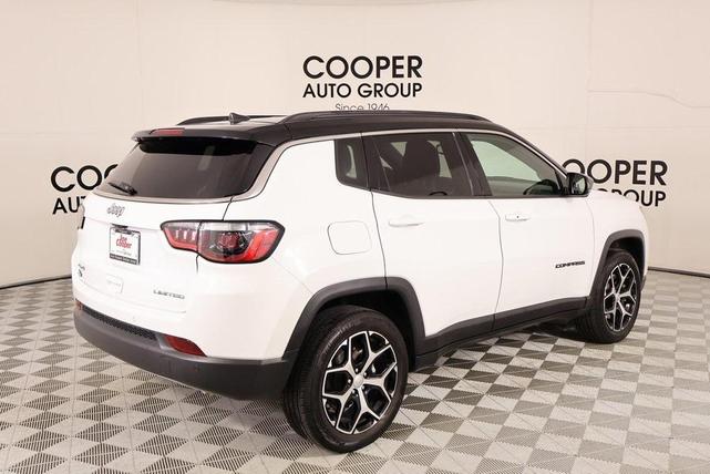 Photo of 2024 Bright White Clearcoat Jeep Compass