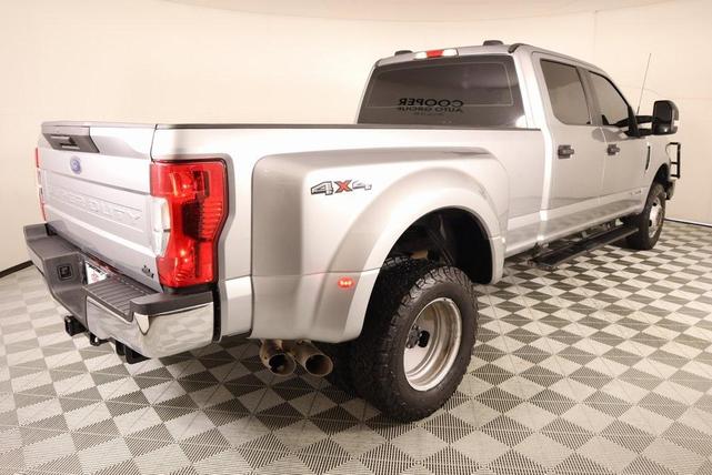 Photo of 2022 Iconic Silver Metallic Ford F-350