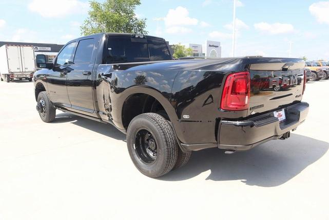 Photo of 2025 Diamond Black RAM 3500