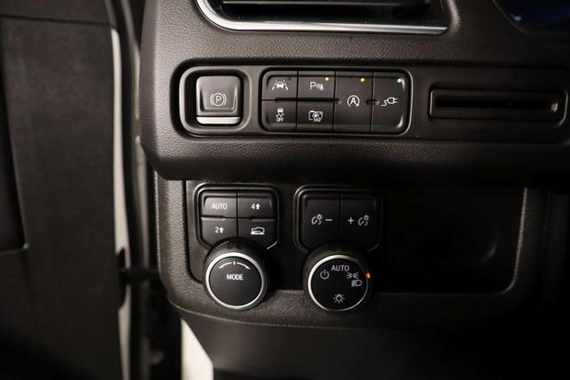 Photo of 2022 White Chevrolet Tahoe