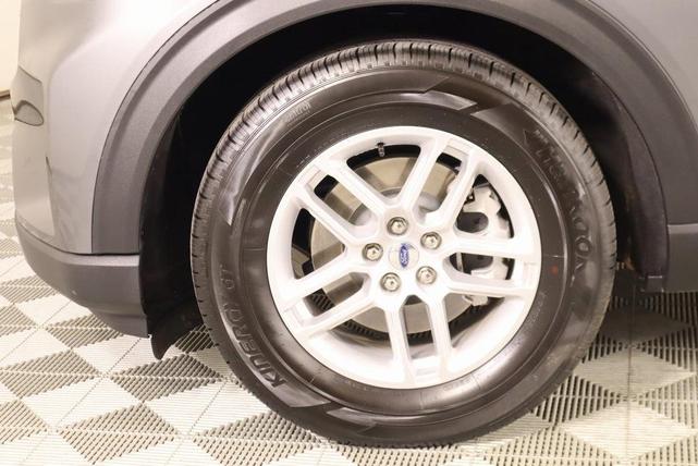 Photo of 2025 Gray Metallic Ford Explorer