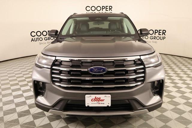 Photo of 2025 Gray Metallic Ford Explorer