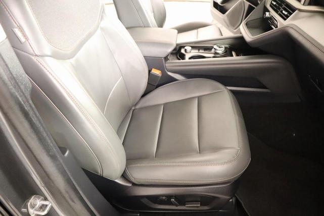Photo of 2025 Gray Metallic Ford Explorer