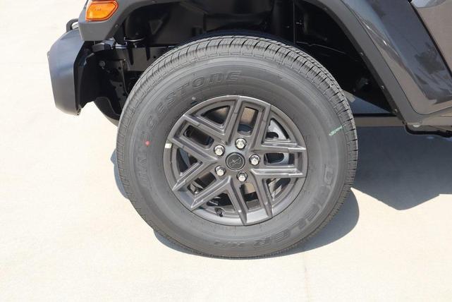 Photo of 2025 Granite Crystal Clearcoat Metallic Jeep Gladiator