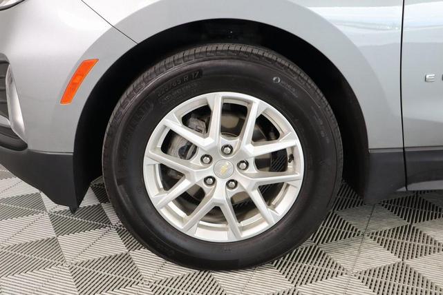 Photo of 2023 Sterling Gray Metallic Chevrolet Equinox