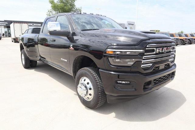 Photo of 2025 Diamond Black RAM 3500