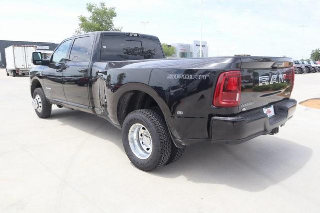 Photo of 2025 Diamond Black RAM 3500