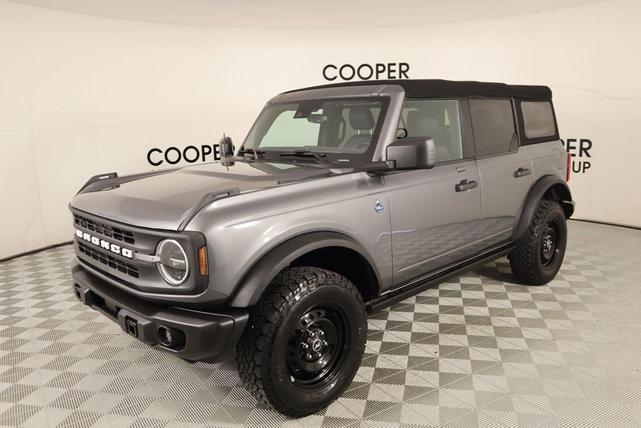 Photo of 2022 Carbonized Gray Metallic Ford Bronco