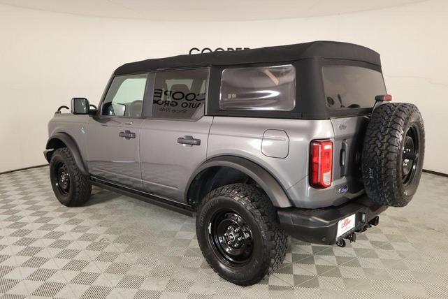Photo of 2022 Carbonized Gray Metallic Ford Bronco
