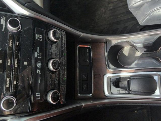 Photo of 2022 Magnetite Gray Metallic Subaru Ascent