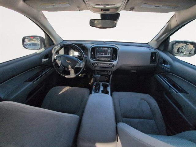 Photo of 2016 Summit White Chevrolet Colorado
