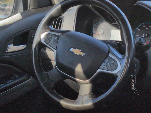 Photo of 2016 Summit White Chevrolet Colorado