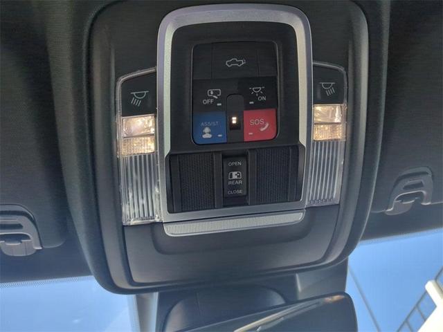 Photo of 2021 Maroon RAM 1500