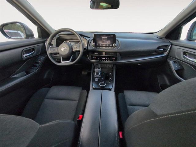 Photo of 2024 Gray Nissan Rogue