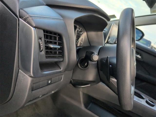 Photo of 2024 Gray Nissan Rogue