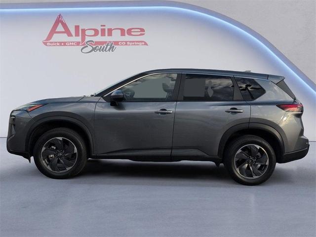 Photo of 2024 Gray Nissan Rogue